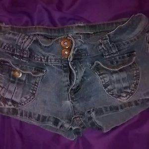 Blie jean shorts